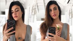 Lady Petagna sfoggia una scollatura mozzafiato, like galeotto di un giocatore della Juve