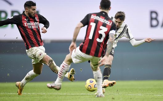 MILAN, ITALY - JANUARY 06: Federico Chiesa of Juventus scores his team's second goal during the Serie A match between AC Milan and Juventus at Stadio Giuseppe Meazza on January 06, 2021 in Milan, Italy. Sporting stadiums around Italy remain under strict restrictions due to the Coronavirus Pandemic as Government social distancing laws prohibit fans inside venues resulting in games being played behind closed doors. (Photo by Daniele Badolato - Juventus FC/Juventus FC via Getty Images) MILAN, ITALY - JANUARY 06: Federico Chiesa of Juventus scores his team's second goal during the Serie A match between AC Milan and Juventus at Stadio Giuseppe Meazza on January 06, 2021 in Milan, Italy. Sporting stadiums around Italy remain under strict restrictions due to the Coronavirus Pandemic as Government social distancing laws prohibit fans inside venues resulting in games being played behind closed doors. (Photo by Daniele Badolato - Juventus FC/Juventus FC via Getty Images)