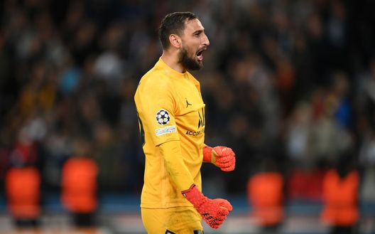 PARIS, FRANCE - SEPTEMBER 28: Gianluigi Donnarumma of Paris Saint-Germain celebrates after victory in the UEFA Champions League group A match between Paris Saint-Germain and Manchester City at Parc des Princes on September 28, 2021 in Paris, France. (Photo by Matthias Hangst/Getty Images) PARIS, FRANCE - SEPTEMBER 28: Gianluigi Donnarumma of Paris Saint-Germain celebrates after victory in the UEFA Champions League group A match between Paris Saint-Germain and Manchester City at Parc des Princes on September 28, 2021 in Paris, France. (Photo by Matthias Hangst/Getty Images)