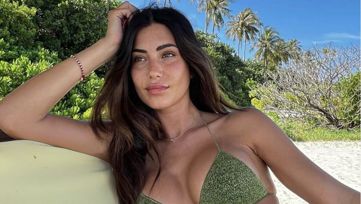 Instagram: fede_nargi  Federica Nargi accoglie il 2023 in bikini: curve da capogiro per lady Matri - immagine 1