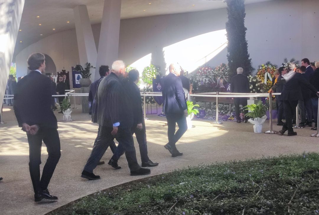 GALLERY VN – La camera ardente per Joe Barone. Tra i presenti Marotta e DeLa - immagine 58