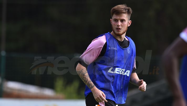 BELLUNO, ITALY - JULY 24: Corentin Fiore in action during a training session at the US Citta' di Palermo training camp on July 24, 2018 in Belluno, Italy. (Photo by Tullio M. Puglia/Getty Images) BELLUNO, ITALY - JULY 24: Corentin Fiore in action during a training session at the US Citta' di Palermo training camp on July 24, 2018 in Belluno, Italy. (Photo by Tullio M. Puglia/Getty Images)