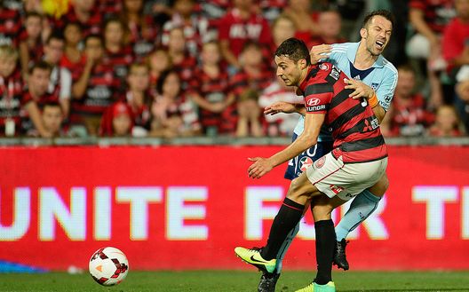 Del Piero nel derby di Sydney del 2014 (Photo by Brett Hemmings/Getty Images) Del Piero nel derby di Sydney del 2014 (Photo by Brett Hemmings/Getty Images)