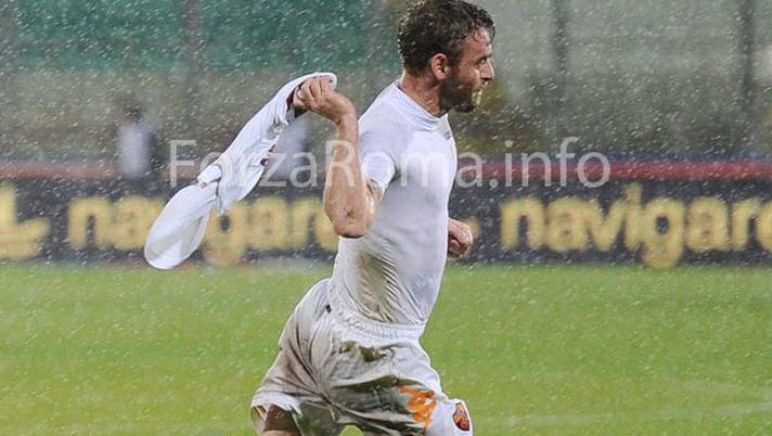 De Rossi, rinnovo più vicino “Dovrò spiegare ai tifosi” De Rossi, rinnovo più vicino “Dovrò spiegare ai tifosi” - immagine 1