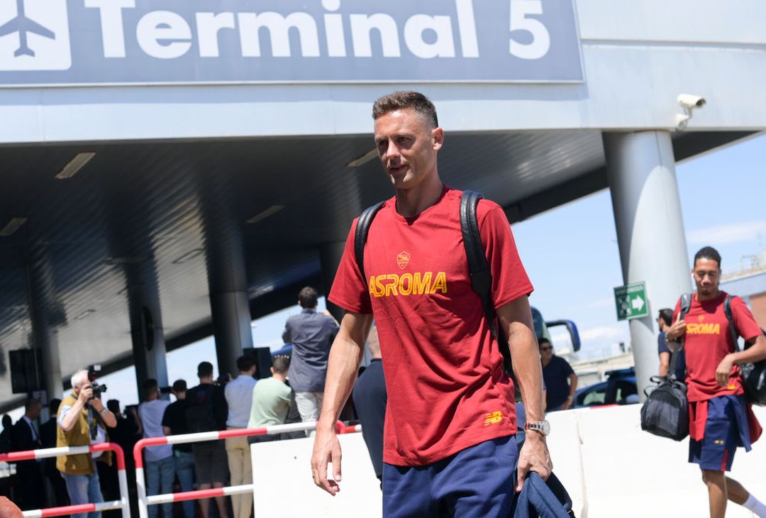 La Roma in partenza per il Portogallo – FOTO GALLERY - immagine 11