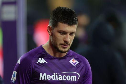 FLORENCE, ITALY - JANUARY 21: Luka Jovic of ACF Fiorentina shows his dejection after the Serie A match between ACF Fiorentina and Torino FC at Stadio Artemio Franchi on January 21, 2023 in Florence, Italy. (Photo by Gabriele Maltinti/Getty Images) Jovic Italiano