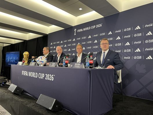 FIFA, Infantino senza dubbi: “Pelé e Diego, è l’Azteca lo stadio più importante del mondo”- immagine 4