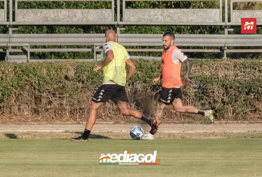 FOTO RITIRO PALERMO, la squadra di mister Baldini si allena a Boccadifalco (Gallery) - immagine 89