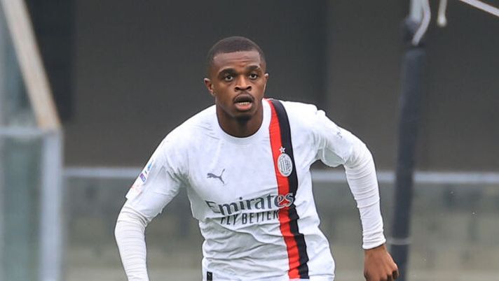 Milan, Kalulu costretto al cambio all’intervallo contro il Verona: le sue condizioni - immagine 1