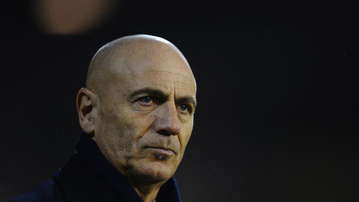 NOTTINGHAM, ENGLAND - JANUARY 30:  Giuseppe Sannino of Watford looks on during the Sky Bet Championship match between Nottingham Forest and Watford at City Ground on January 30, 2014 in Nottingham, England.  (Photo by Laurence Griffiths/Getty Images) 