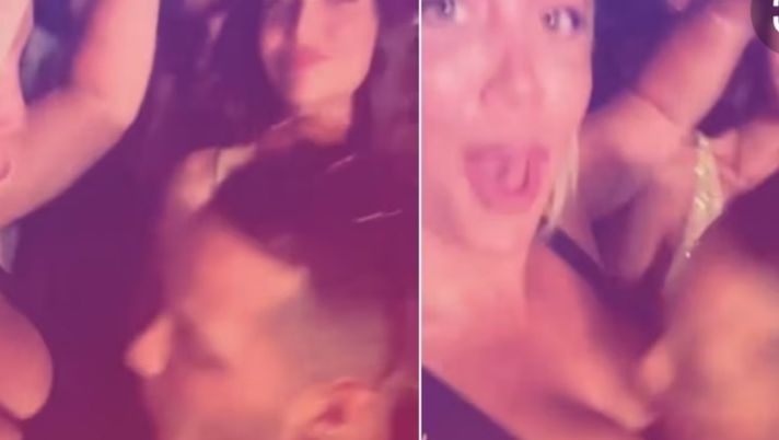 Un bacio a Wanda fa impazzire Icardi IL BACIO DEL MISTERO