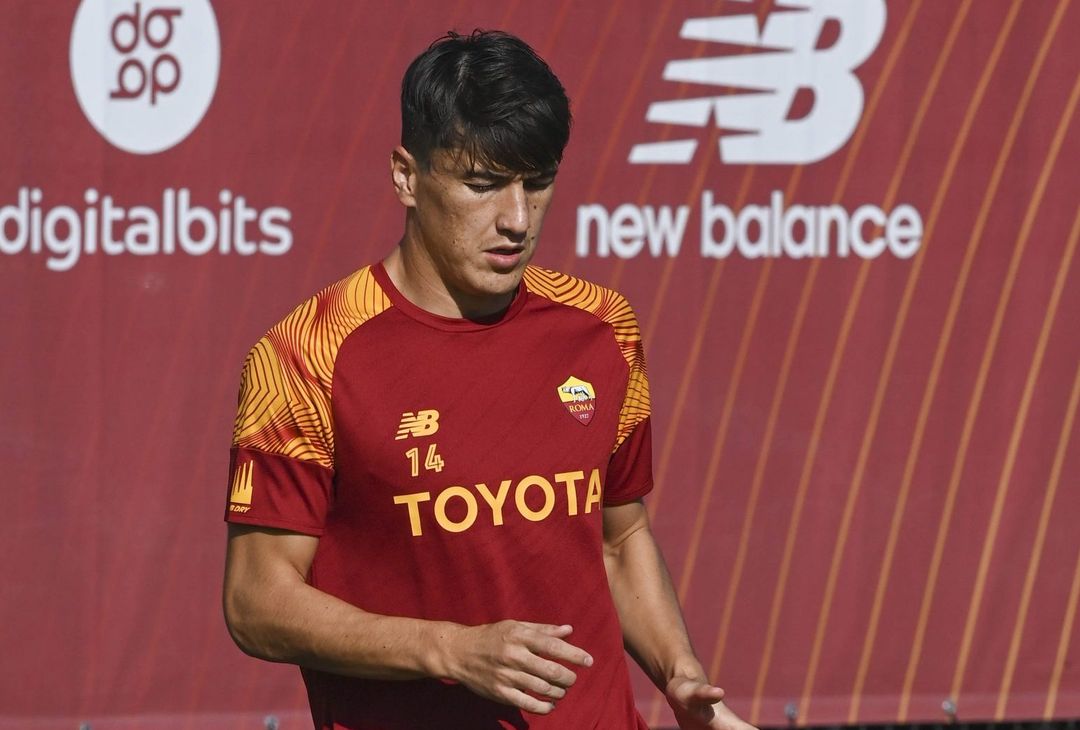 Trigoria, ripresa in vista del Betis: Karsdorp con il gruppo – FOTO GALLERY - immagine 52