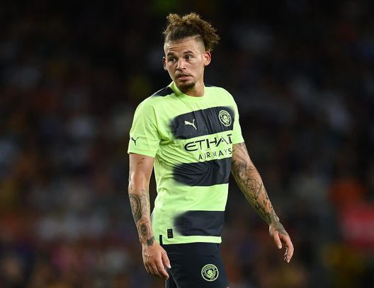 BARCELONA, SPAIN - AUGUST 24: Kalvin Phillips of Manchester City looks on during the friendly match between FC Barcelona and Manchester City at Camp Nou on August 24, 2022 in Barcelona, Spain. (Photo by David Ramos/Getty Images) Calciomercato Manchester City: acquisti e cessioni sessione estiva 2022/23- immagine 3