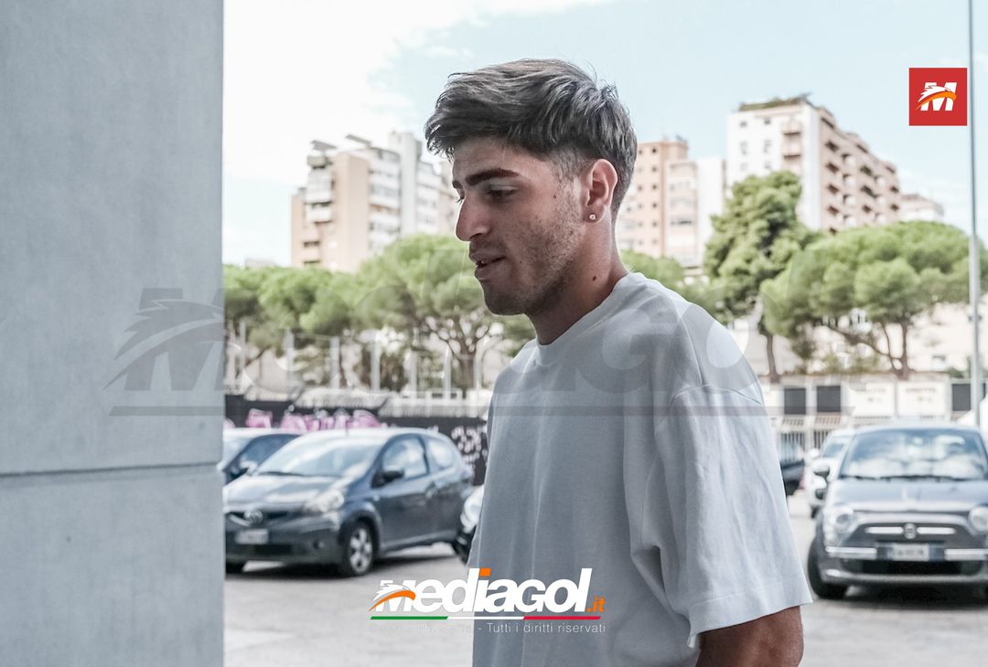 FOTO Palermo, verso la Reggina: i rosanero di Corini si radunano al Barbera (GALLERY) - immagine 9