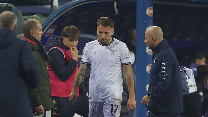 EMPOLI, ITALY - DECEMBER 22: Ciro Immobile of SS Lazio injured during the Serie A TIM match between Empoli FC and SS Lazio at Stadio Carlo Castellani on December 22, 2023 in Empoli, Italy. (Photo by Gabriele Maltinti/Getty Images) Immobile: “Infortunio? Spero sia vecchia cicatrice: se è quella, nulla di serio” - immagine 1