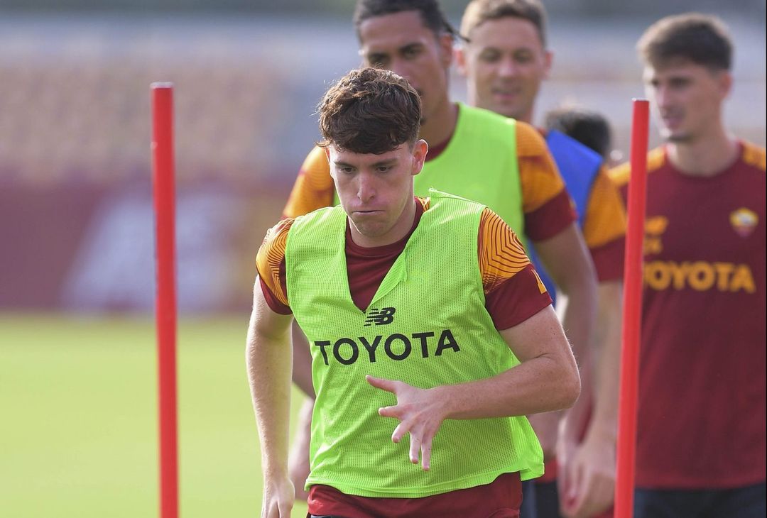 Trigoria, ripresa degli allenamenti: El Shaarawy e Kumbulla in gruppo – FOTO GALLERY - immagine 54