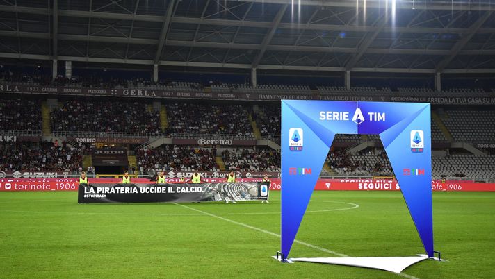 TURIN, ITALY - AUGUST 25: A general view during the Serie A match between Torino FC and US Sassuolo at Stadio Olimpico di Torino on August 25, 2019 in Turin, Italy. (Photo by Valerio Pennicino/Getty Images) La denuncia, “Derby di Torino al sabato sera per ignoranza e incompetenza” - immagine 1