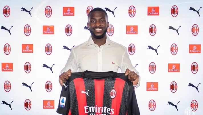Fikayo Tomori (difensore AC Milan), ultimo colpo del calciomercato rossonero | AC Milan News (acmilan.com)