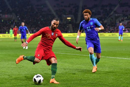 GENEVA, SWITZERLAND - MARCH 26: Ricardo Quaresma of Portugal and Tonny Vilhena of Netherlands during the International Friendly match between Portugal v Netherlands at Stade de Geneve on March 26, 2018 in Geneva, Switzerland. (Photo by Harold Cunningham/Getty Images) GENEVA, SWITZERLAND - MARCH 26: Ricardo Quaresma of Portugal and Tonny Vilhena of Netherlands during the International Friendly match between Portugal v Netherlands at Stade de Geneve on March 26, 2018 in Geneva, Switzerland. (Photo by Harold Cunningham/Getty Images)