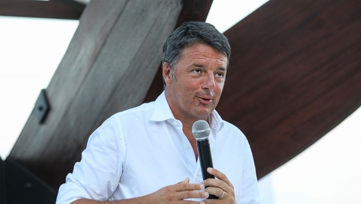 Renzi su Draghi: “Gli farei fare tutto tranne… il 9 della Fiorentina” - immagine 1