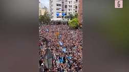 VIDEO Argentina, che folla per il rientro di Lautaro Martinez a Bahia Blanca!