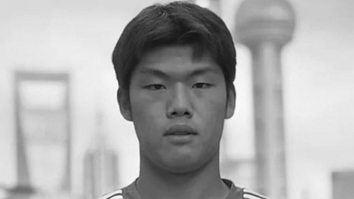 Lutto nel calcio: a 19 anni muore il difensore Guo Jiaxuan - immagine 1