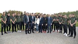 LIVE PM – La dirigenza a Milanello, discorso e cena con la squadra
