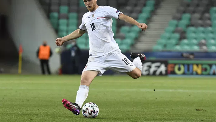 LJUBLJANA, SLOVENIA - MAY 31: Tommaso Pobega of Italy shoots and misses during the 2021 UEFA European Under-21 Championship Quarter-finals match between Portugal and Italy at Stadion Stozice on May 31, 2021 in Ljubljana, Slovenia. (Photo by Jurij Kodrun/Getty Images)