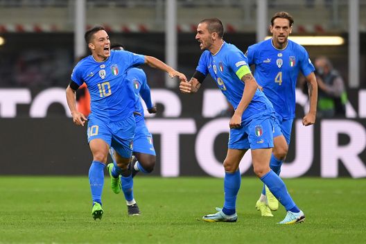Raspadori illumina San Siro: la standing ovation alla scala del calcio non è da tutti- immagine 2