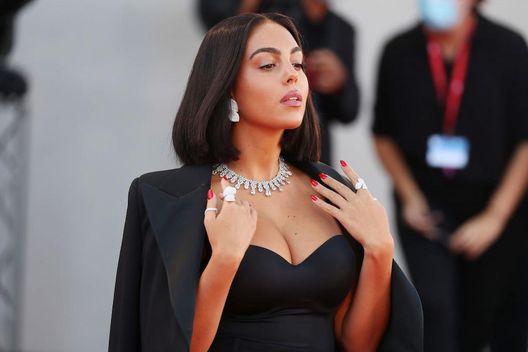 Georgina Rodriguez: “Il bagno di un jet privato è meraviglioso, in aereo mai fatto…” - immagine 1