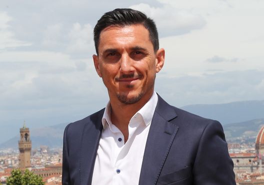 GERMOGLI PH 15 LUGLIO 2021 FIRENZE PIAZZALE MICHELANGELO LA LOGGIA PRESENTAZIONE DEL NUOVO ALLENATORE DELLA FIORENTINA VINCENZO ITALIANO NELLA FOTO NIKOLAS BURDISSO GERMOGLI PH 15 LUGLIO 2021 FIRENZE PIAZZALE MICHELANGELO LA LOGGIA PRESENTAZIONE DEL NUOVO ALLENATORE DELLA FIORENTINA VINCENZO ITALIANO NELLA FOTO NIKOLAS BURDISSO