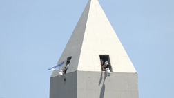 Argentina, tifosi in festa sull’obelisco alto 68 metri
