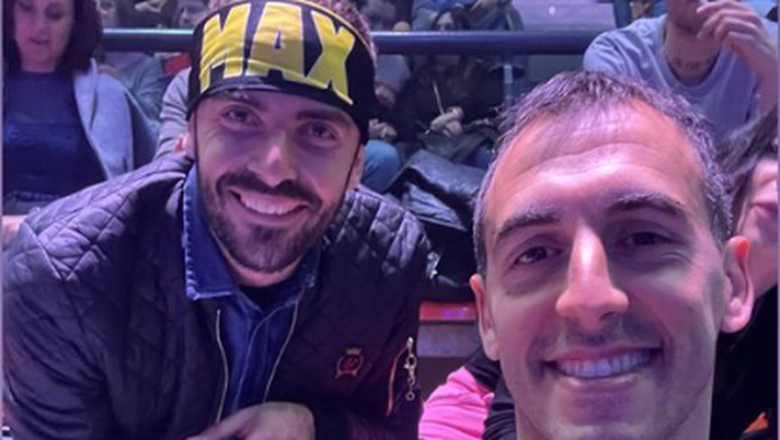 FOTO – Terracciano e Rosati “impazziscono” per Max Pezzali - immagine 1