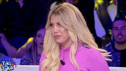 Cruciani stuzzica Wanda: “Il tuo ‘Icardi resta’ è solo tattica”. Lei: “Allora sai che faccio?”