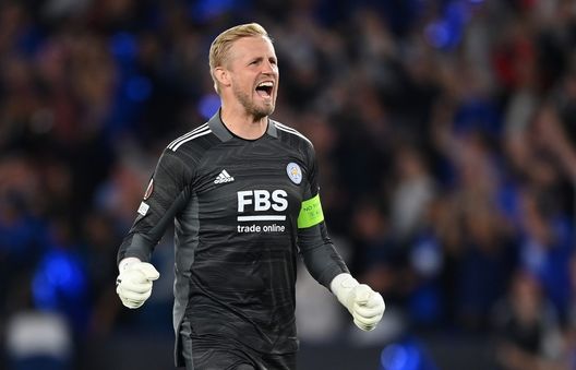 (Photo by Shaun Botterill/Getty Images) Il Nizza vuole Schmeichel per la porta: il Leicester punterà Meret- immagine 2