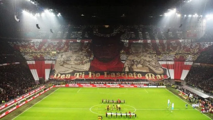 Coreografia Curva Sud San Siro (credits Getty Images)