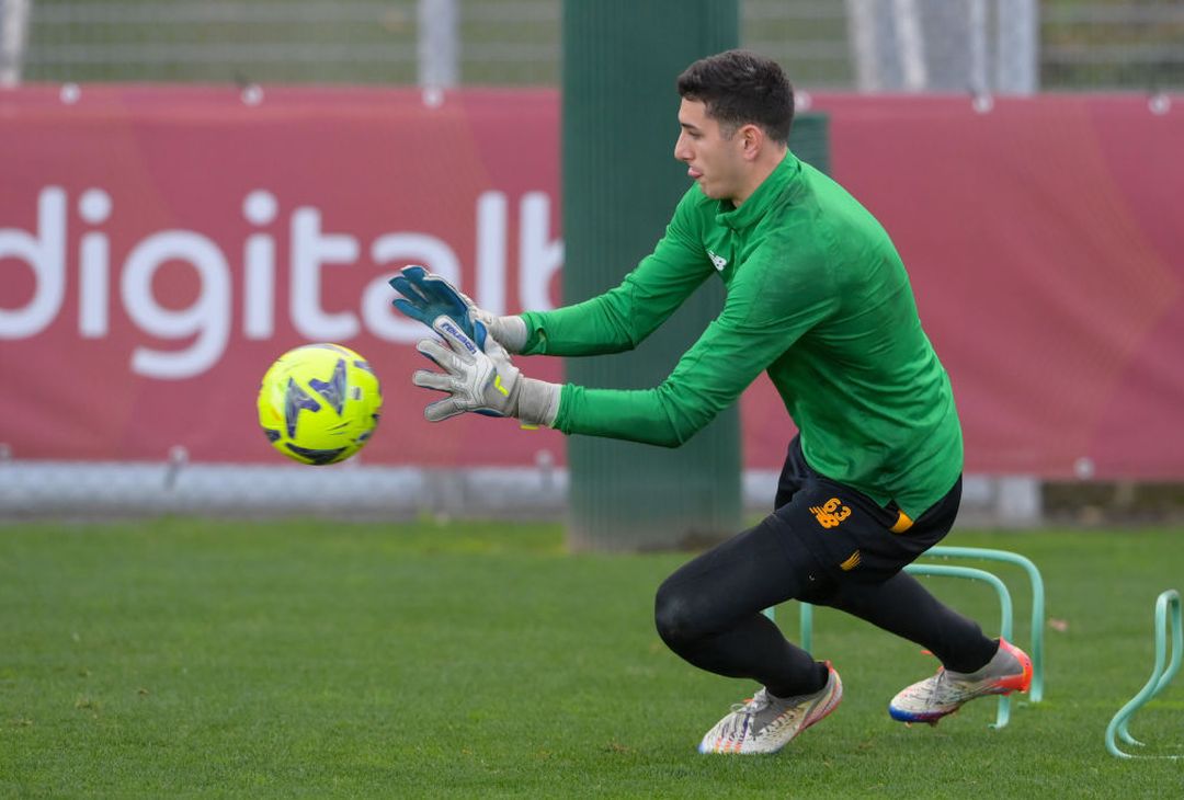 Trigoria, ripresa dopo Milan-Roma: gol di Solbakken. C’è Karsdorp – FOTO GALLERY - immagine 20