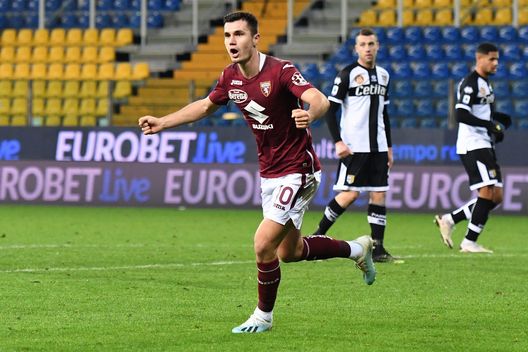 PARMA, ITALY - JANUARY 03: Amer Gojak of Torino celebrates after scoring their sides third goal during the Serie A match between Parma Calcio and Torino FC at Stadio Ennio Tardini on January 03, 2021 in Parma, Italy. Sporting stadiums around Italy remain under strict restrictions due to the Coronavirus Pandemic as Government social distancing laws prohibit fans inside venues resulting in games being played behind closed doors. (Photo by Alessandro Sabattini/Getty Images) PARMA, ITALY - JANUARY 03: Amer Gojak of Torino celebrates after scoring their sides third goal during the Serie A match between Parma Calcio and Torino FC at Stadio Ennio Tardini on January 03, 2021 in Parma, Italy. Sporting stadiums around Italy remain under strict restrictions due to the Coronavirus Pandemic as Government social distancing laws prohibit fans inside venues resulting in games being played behind closed doors. (Photo by Alessandro Sabattini/Getty Images)