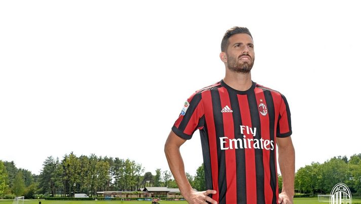 Mateo Musacchio, nuovo difensore del Milan (credits: acmilan.com) Musacchio Milan
