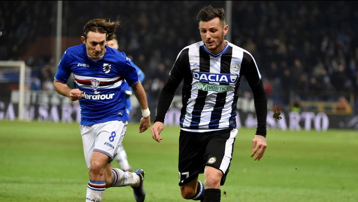 GENOA, ITALY - DECEMBER 22: Cyril Thereau of Udinese and Edgar Barreto of Sampdoria during the Serie A match between UC Sampdoria and Udinese Calcio at Stadio Luigi Ferraris on December 22, 2016 in Genoa, Italy. (Photo by Paolo Rattini/Getty Images) GENOA, ITALY - DECEMBER 22: Cyril Thereau of Udinese and Edgar Barreto of Sampdoria during the Serie A match between UC Sampdoria and Udinese Calcio at Stadio Luigi Ferraris on December 22, 2016 in Genoa, Italy. (Photo by Paolo Rattini/Getty Images)