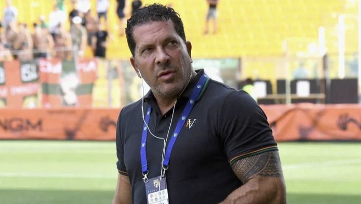 Catania, Tacopina al veleno: &#8220;L&#8217;avvocato Ferraù venda la sua Ferrari e iscriva la squadra&#8221; 