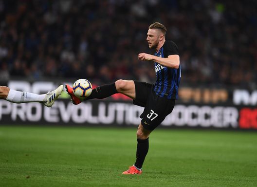 MILAN, ITALY - APRIL 20: Milan Skriniar of FC Internazionale in action during the Serie A match between FC Internazionale and AS Roma at Stadio Giuseppe Meazza on April 20, 2019 in Milan, Italy. (Photo by Claudio Villa - Inter/Inter via Getty Images) MILAN, ITALY - APRIL 20: Milan Skriniar of FC Internazionale in action during the Serie A match between FC Internazionale and AS Roma at Stadio Giuseppe Meazza on April 20, 2019 in Milan, Italy. (Photo by Claudio Villa - Inter/Inter via Getty Images)