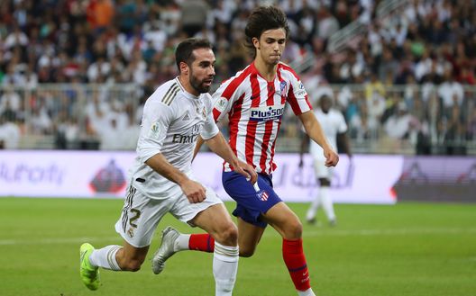 JEDDAH, SAUDI ARABIA - JANUARY 12: Daniel Carvajal of Real Madrid battles for possession with Joao Felix of Atletico Madrid during the Supercopa de Espana Final match between Real Madrid and Club Atletico de Madrid at King Abdullah Sports City on January 12, 2020 in Jeddah, Saudi Arabia. (Photo by Francois Nel/Getty Images) JEDDAH, SAUDI ARABIA - JANUARY 12: Daniel Carvajal of Real Madrid battles for possession with Joao Felix of Atletico Madrid during the Supercopa de Espana Final match between Real Madrid and Club Atletico de Madrid at King Abdullah Sports City on January 12, 2020 in Jeddah, Saudi Arabia. (Photo by Francois Nel/Getty Images)