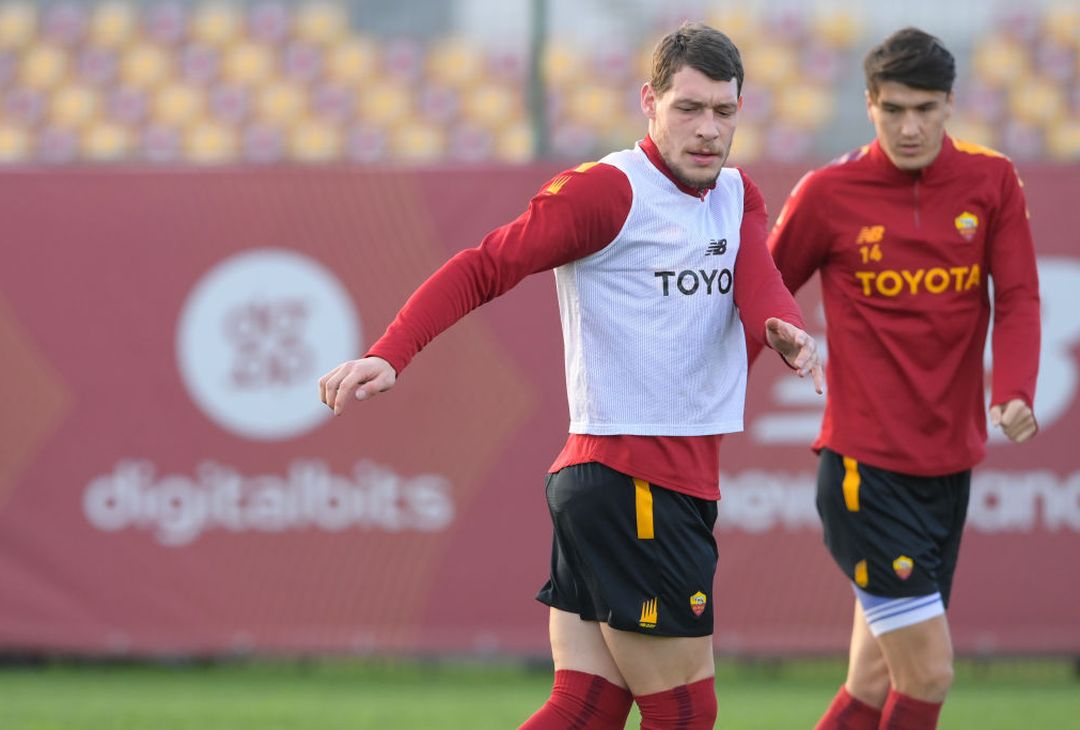 Trigoria, ripresa dopo Milan-Roma: gol di Solbakken. C’è Karsdorp – FOTO GALLERY - immagine 22