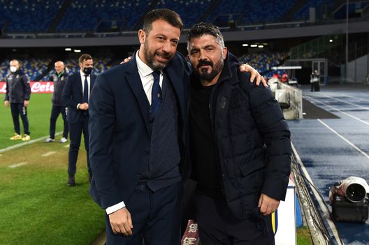 NAPLES, ITALY - JANUARY 31: Gennaro Gattuso, head coach of Napoli and Roberto D'Aversa, head coach of Parma interact prior tothe Serie A match between SSC Napoli and Parma Calcio at Stadio Diego Armando Maradona on January 31, 2021 in Naples, Italy. Sporting stadiums around Italy remain under strict restrictions due to the Coronavirus Pandemic as Government social distancing laws prohibit fans inside venues resulting in games being played behind closed doors. (Photo by Francesco Pecoraro/Getty Images ) NAPLES, ITALY - JANUARY 31: Gennaro Gattuso, head coach of Napoli and Roberto D'Aversa, head coach of Parma interact prior tothe Serie A match between SSC Napoli and Parma Calcio at Stadio Diego Armando Maradona on January 31, 2021 in Naples, Italy. Sporting stadiums around Italy remain under strict restrictions due to the Coronavirus Pandemic as Government social distancing laws prohibit fans inside venues resulting in games being played behind closed doors. (Photo by Francesco Pecoraro/Getty Images )