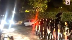 VIDEO / Roma, Pellegrini esce da Trigoria: i tifosi contestano