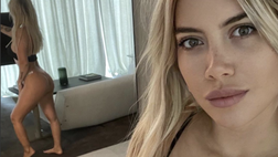 Wanda Nara si mette allo specchio senza veli per ingelosire Icardi