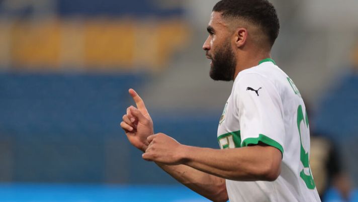 PARMA, ITALY - MAY 16: Gregoire Defrel of US Sassuolo celebrates his goal during the Serie A match between Parma Calcio and US Sassuolo at Stadio Ennio Tardini on May 16, 2021 in Parma, Italy. (Photo by Emilio Andreoli/Getty Images)  Samp, Sky assicura: “Fiducia per Sensi. Defrel e un altro nome nella lista di Giampaolo” - immagine 1