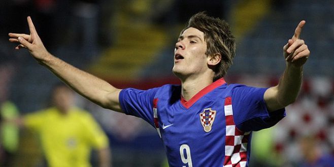 Andrej Kramaric con la maglia della Nazionale (fonte foto: www.jutarnji.hr) Andrej Kramaric con la maglia della Nazionale (fonte foto: www.jutarnji.hr)
