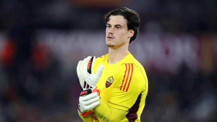 Svilar: “Sono molto freddo, così mi sono preparato per i rigori. La fiducia di De Rossi…” - immagine 1